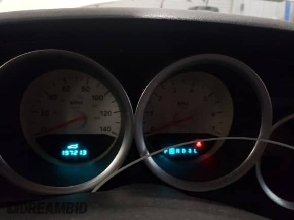 2005 Dodge Magnum SE with VIN 2D4FV48V15H534049, listed as a Copart auction lot 84053585 with 197,213 mi miles and Salvage title. Bid and sale history available at DreamBid. Image 9.