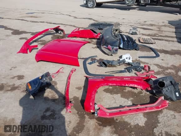 2023 GMC Sierra 1500 with VIN 3GTNUAED4PG101639, listed as a IAAI auction lot 43314884 with 18,312 mi miles and . Bid and sale history available at DreamBid. Image 19.