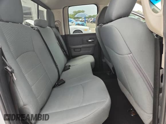 2018 Ram 1500 SLT z VIN 1C6RR6GG8JS303768, wystawiony jako Copart lot #61127565 z przebiegiem 230 959 mil mil oraz Szkoda całkowita • Salvage title. Historia ofert i sprzedaży dostępna na DreamBid. Obrazek 10.