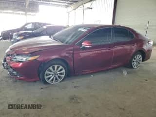 2019 Toyota Camry SE z VIN 4T1B11HK0KU761393, wystawiony jako Copart lot #82179845 z przebiegiem 31 016 mil mil oraz Szkoda całkowita • Salvage title. Historia ofert i sprzedaży dostępna na DreamBid. Obrazek 1.