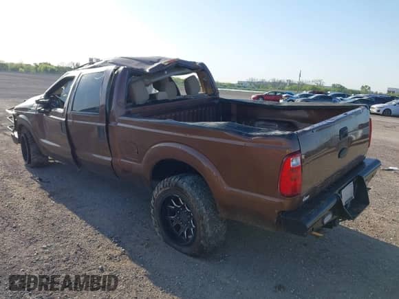 2011 Ford F-250 XL с VIN 1FT7W2B69BEC19829, выставлен на аукционе IAAI как лот 42643088 с пробегом 196 724 миль миль и . История ставок и продаж доступна на DreamBid. Изображение 3.