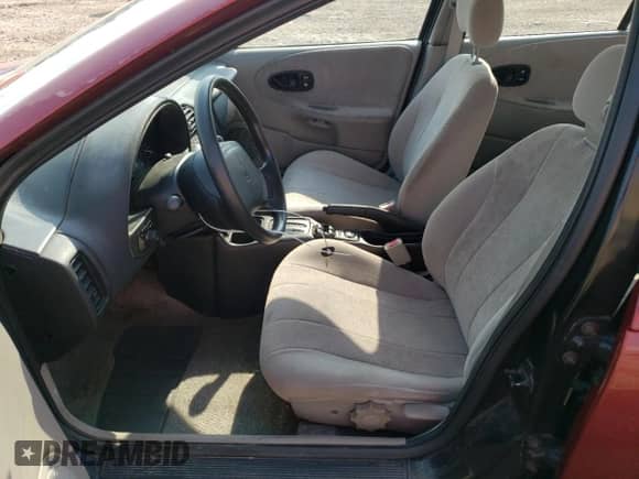 1999 Saturn SW with VIN 1G8ZK827XXZ348270, listed as a Copart auction lot 67872244 with 110,936 mi miles and Salvage title. Bid and sale history available at DreamBid. Image 7.