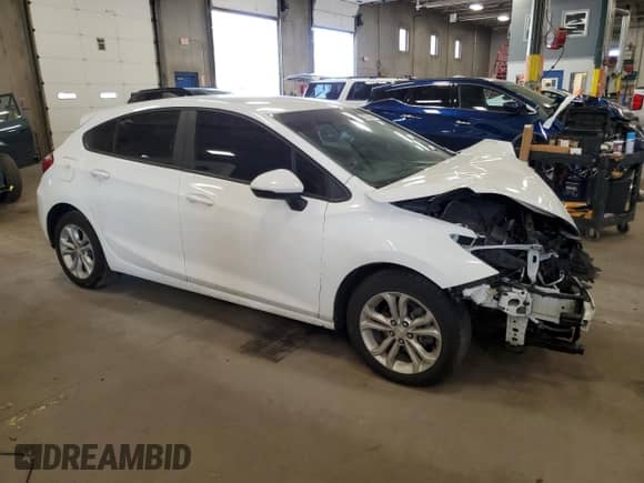 2019 Chevrolet Cruze LS with VIN 3G1BC6SM4KS601757, listed as a Copart auction lot 82205465 with 101,687 mi miles and Salvage title. Bid and sale history available at DreamBid. Image 4.