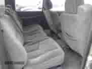 2004 Chevrolet Silverado 1500 LT z VIN 2GCEC13T641418209, wystawiony jako IAAI lot #43314054 z przebiegiem 155 439 mil mil oraz . Historia ofert i sprzedaży dostępna na DreamBid. Obrazek 8.