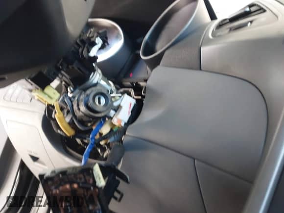 2014 Hyundai Elantra SE z VIN KMHDH4AE5EU054269, wystawiony jako IAAI lot #42677390 z przebiegiem Nie podano mil oraz . Historia ofert i sprzedaży dostępna na DreamBid. Obrazek 6.