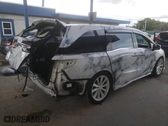 2018 Honda Odyssey Elite with VIN 5FNRL6H96JB096658, listed as a Copart auction lot 81622375 with 181,785 mi miles and Non repairable. Bid and sale history available at DreamBid. Image 3.