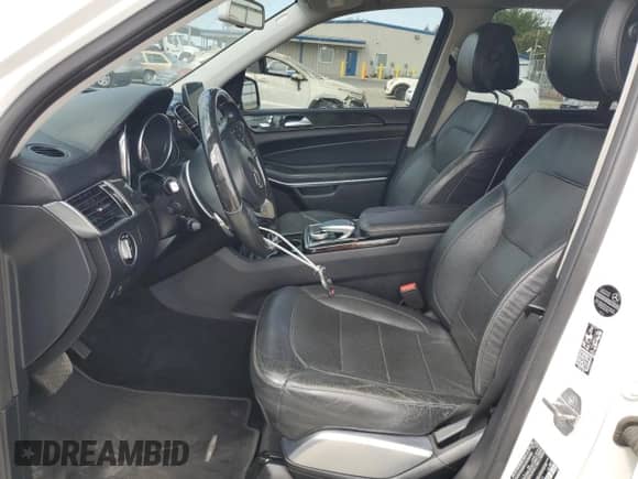 2018 Mercedes-Benz GLS 550 with VIN 4JGDF7DE6JB083031, listed as a Copart auction lot 70196975 with 119,240 mi miles and Clean title. Bid and sale history available at DreamBid. Image 7.