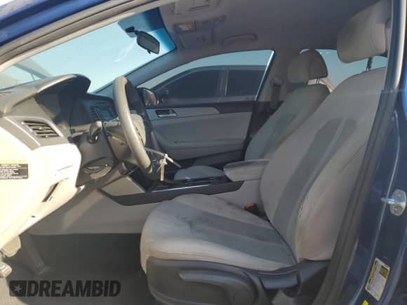 2015 Hyundai Sonata SE с VIN 5NPE24AFXFH222955, выставлен на аукционе Copart как лот 65885065 с пробегом 175 295 миль миль и Списание • Salvage title. История ставок и продаж доступна на DreamBid. Изображение 7.