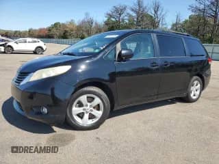 2012 Toyota Sienna LE AAS with VIN 5TDKK3DCXCS230395, listed as a Copart auction lot 80191145 with 169,378 mi miles and Salvage title. Bid and sale history available at DreamBid. Image 1.
