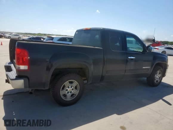 2007 GMC Sierra 1500 SLE1 with VIN 1GTEC19C57Z533029, listed as a Copart auction lot 62717365 with 355,163 mi miles and Clean title. Bid and sale history available at DreamBid. Image 3.