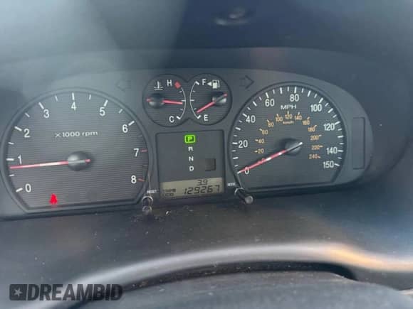 2004 Hyundai Sonata z VIN KMHWF25H94A000139, wystawiony jako Copart lot #42974655 z przebiegiem 129 267 mil mil oraz Czysty tytuł • Clean title. Historia ofert i sprzedaży dostępna na DreamBid. Obrazek 8.