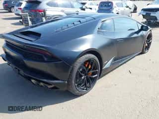 2015 Lamborghini Huracan with VIN ZHWUC1ZF7FLA00780, listed as a IAAI auction lot 43526946 with 21,162 mi miles and . Bid and sale history available at DreamBid. Image 4.