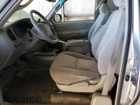 2005 Toyota Tundra SR5 z VIN 5TBRT34105S456421, wystawiony jako Copart lot #81968065 z przebiegiem 199 229 mil mil oraz Szkoda całkowita • Salvage title. Historia ofert i sprzedaży dostępna na DreamBid. Obrazek 7.