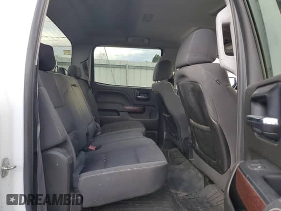 2014 GMC Sierra 1500 SLE z VIN 3GTU2UEC7EG123464, wystawiony jako Copart lot #86570794 z przebiegiem 121 217 mil mil oraz Szkoda całkowita • Salvage title. Historia ofert i sprzedaży dostępna na DreamBid. Obrazek 10.