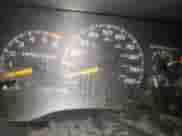 1998 Chevrolet Silverado 2500 с VIN 1GCGK29R2WE123218, выставлен на аукционе Copart как лот 45035105 с пробегом 190 034 миль миль и Списание • Salvage title. История ставок и продаж доступна на DreamBid. Изображение 9.