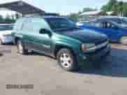 2002 Chevrolet TrailBlazer LTZ z VIN 1GNDT13S822352611, wystawiony jako IAAI lot #42818024 z przebiegiem 196 858 mil mil oraz . Historia ofert i sprzedaży dostępna na DreamBid. Obrazek 1.