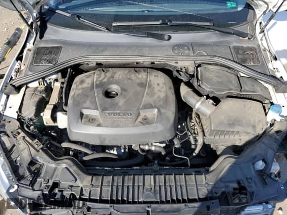 2018 Volvo S60 Inscription Platinum z VIN LYV402HM5JB171836, wystawiony jako Copart lot #87188164 z przebiegiem 80 682 mil mil oraz Szkoda całkowita • Salvage title. Historia ofert i sprzedaży dostępna na DreamBid. Obrazek 11.