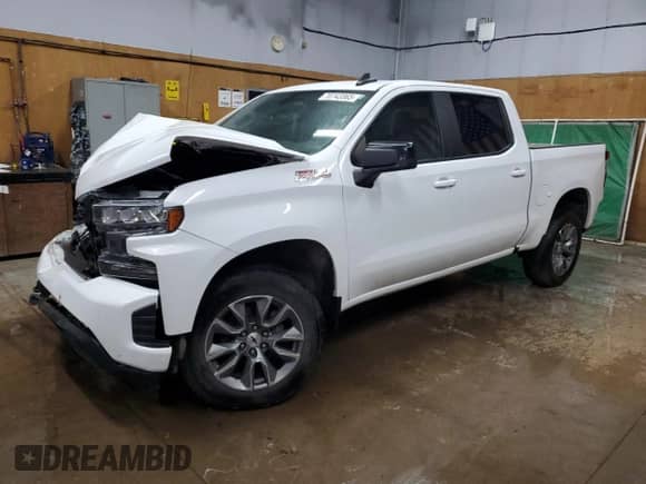 2021 Chevrolet Silverado 1500 RST z VIN 1GCUYEED3MZ224657, wystawiony jako Copart lot #70743365 z przebiegiem 79 042 mil mil oraz Czysty tytuł • Clean title. Historia ofert i sprzedaży dostępna na DreamBid. Obrazek 1.