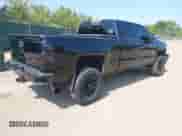 2017 Chevrolet Silverado 2500HD LT z VIN 1GC1KVEY2HF115380, wystawiony jako IAAI lot #42371106 z przebiegiem 85 281 mil mil oraz . Historia ofert i sprzedaży dostępna na DreamBid. Obrazek 4.