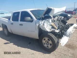 2011 Chevrolet Silverado 1500 Work Truck с VIN 3GCPKPEA4BG385161, выставлен на аукционе IAAI как лот 43246226 с пробегом Не указан миль и . История ставок и продаж доступна на DreamBid. Изображение 1.