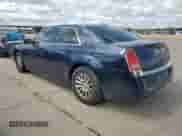 2014 Chrysler 300 с VIN 2C3CCAAG0EH235379, выставлен на аукционе Copart как лот 81771975 с пробегом 193 161 миль миль и Чистый • Clean title. История ставок и продаж доступна на DreamBid. Изображение 2.