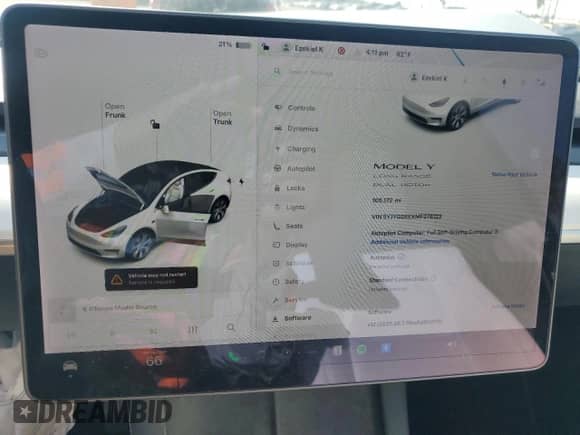 2021 Tesla Model Y Long Range with VIN 5YJYGDEEXMF276123, listed as a Copart auction lot 84660505 with 105,172 mi miles and Salvage title. Bid and sale history available at DreamBid. Image 9.