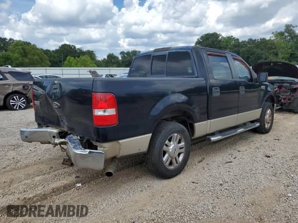 2007 Ford F-150 XLT с VIN 1FTPW12V97FB05686, выставлен на аукционе Copart как лот 68710135 с пробегом 263 430 миль миль и Списание • Salvage title. История ставок и продаж доступна на DreamBid. Изображение 3.