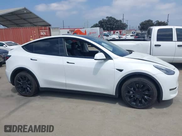 2021 Tesla Model Y Long Range с VIN 5YJYGDEE4MF245529, выставлен на аукционе IAAI как лот 42795489 с пробегом 58 214 миль миль и . История ставок и продаж доступна на DreamBid. Изображение 13.