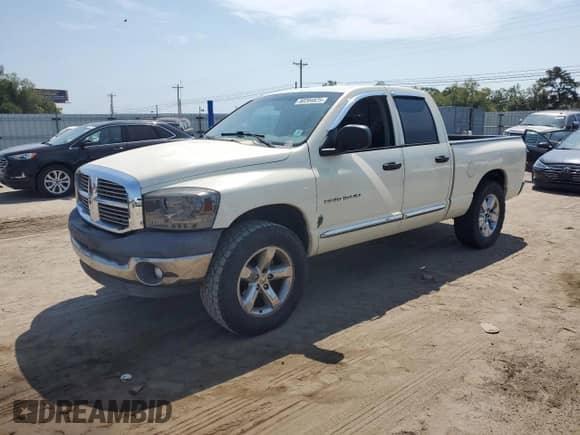 2007 Dodge 1500 SLT z VIN 1D7HA18P17J613195, wystawiony jako Copart lot #80204825 z przebiegiem 237 545 mil mil oraz Czysty tytuł • Clean title. Historia ofert i sprzedaży dostępna na DreamBid. Obrazek 1.