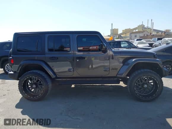 2021 Jeep Wrangler Unlimited Willys с VIN 1C4HJXDG7MW576798, выставлен на аукционе IAAI как лот 42471651 с пробегом 58 481 миль миль и . История ставок и продаж доступна на DreamBid. Изображение 13.