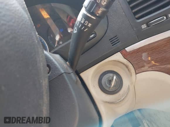 2007 Hyundai Santa Fe GLS with VIN 5NMSG13D17H058007, listed as a IAAI auction lot 43218830 with 275,035 mi miles and . Bid and sale history available at DreamBid. Image 11.