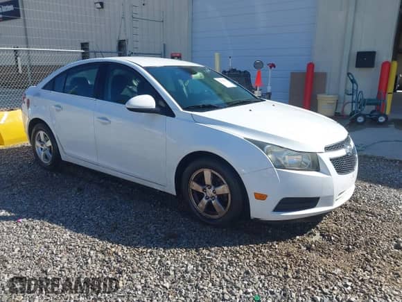 2013 Chevrolet Cruze 1LT с VIN 1G1PC5SBXD7301821, выставлен на аукционе IAAI как лот 43332375 с пробегом 115 689 миль миль и . История ставок и продаж доступна на DreamBid. Изображение 1.