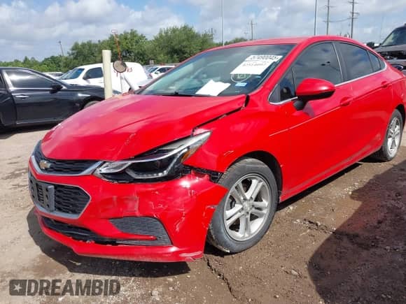 2018 Chevrolet Cruze LT with VIN 1G1BE5SM8J7196181, listed as a IAAI auction lot 42514097 with 137,948 mi miles and . Bid and sale history available at DreamBid. Image 18.