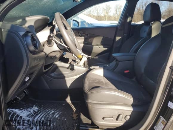 2023 Hyundai Kona с VIN KM8KH3AC0PU008061, выставлен на аукционе Copart как лот 85089534 с пробегом 29 820 миль миль и Списание • Salvage title. История ставок и продаж доступна на DreamBid. Изображение 7.