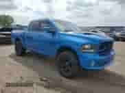 2018 Ram 1500 Night z VIN 1C6RR7MTXJS196245, wystawiony jako Copart lot #69994685 z przebiegiem 77 551 mil mil oraz Szkoda całkowita • Salvage title. Historia ofert i sprzedaży dostępna na DreamBid. Obrazek 4.