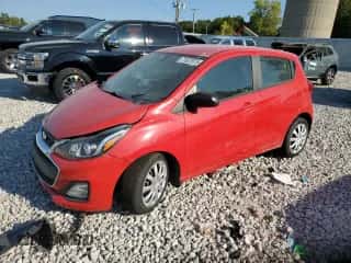 2019 Chevrolet Spark LS z VIN KL8CB6SA7KC732796, wystawiony jako Copart lot #71537975 z przebiegiem 22 054 mil mil oraz Szkoda całkowita • Salvage title. Historia ofert i sprzedaży dostępna na DreamBid. Obrazek 1.