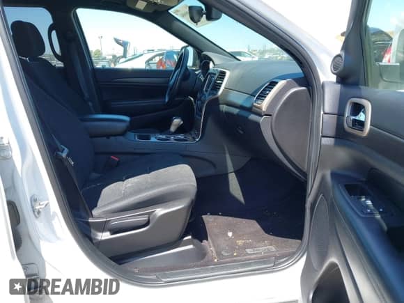 2017 Jeep Grand Cherokee Altitude z VIN 1C4RJEAGXHC846126, wystawiony jako IAAI lot #42190604 z przebiegiem 178 742 mil mil oraz . Historia ofert i sprzedaży dostępna na DreamBid. Obrazek 5.