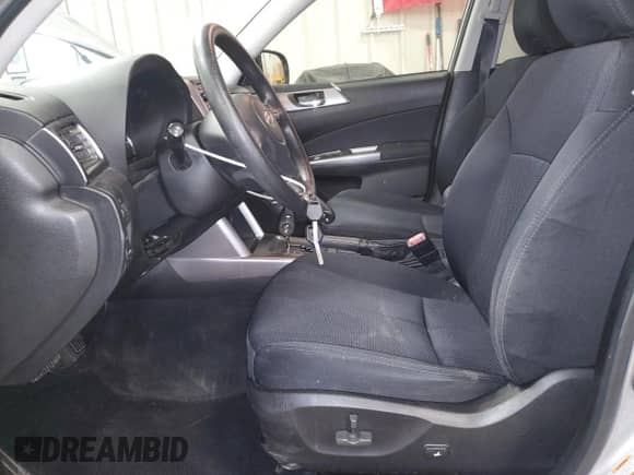 2012 Subaru Forester X Premium z VIN JF2SHBDC0CH431365, wystawiony jako Copart lot #68971585 z przebiegiem 71 752 mil mil oraz Czysty tytuł • Clean title. Historia ofert i sprzedaży dostępna na DreamBid. Obrazek 7.