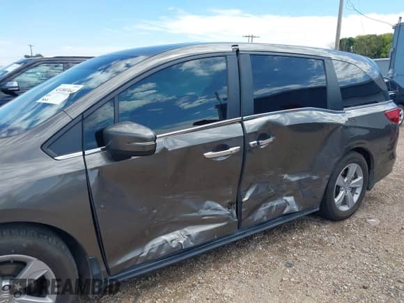 2019 Honda Odyssey EX-L с VIN 5FNRL6H74KB133979, выставлен на аукционе IAAI как лот 43180364 с пробегом 99 342 миль миль и . История ставок и продаж доступна на DreamBid. Изображение 6.