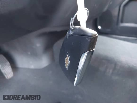 2024 Chevrolet Silverado 1500 LT with VIN 1GCRACED9RZ311257, listed as a IAAI auction lot 41055657 with 7,665 mi miles and . Bid and sale history available at DreamBid. Image 11.