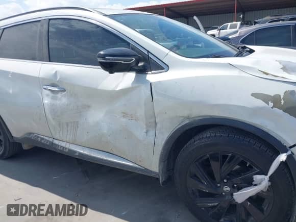 2017 Nissan Murano SV с VIN 5N1AZ2MG2HN161067, выставлен на аукционе IAAI как лот 43307407 с пробегом 177 992 миль миль и . История ставок и продаж доступна на DreamBid. Изображение 6.