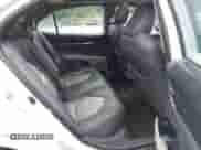 2019 Toyota Camry SE z VIN 4T1B11HK5KU720581, wystawiony jako IAAI lot #42300818 z przebiegiem 136 779 mil mil oraz . Historia ofert i sprzedaży dostępna na DreamBid. Obrazek 8.