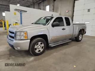 2007 Chevrolet Silverado 1500 2LT z VIN 2GCEC19J371637476, wystawiony jako Copart lot #58614795 z przebiegiem 174 469 mil mil oraz Szkoda całkowita • Salvage title. Historia ofert i sprzedaży dostępna na DreamBid. Obrazek 1.