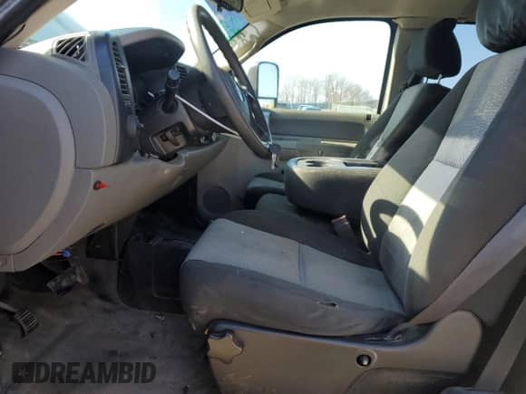 2008 Chevrolet Silverado 1500 1LT с VIN 1GCEK19J08E157317, выставлен на аукционе Copart как лот 49309465 с пробегом 219 354 миль миль и Списание • Salvage title. История ставок и продаж доступна на DreamBid. Изображение 7.
