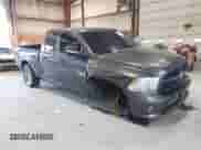 2014 Ram 1500 Express z VIN 1C6RR7FTXES469073, wystawiony jako IAAI lot #43109122 z przebiegiem 164 219 mil mil oraz . Historia ofert i sprzedaży dostępna na DreamBid. Obrazek 1.