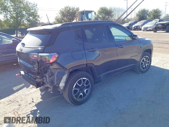 2024 Jeep Compass Trailhawk с VIN 3C4NJDDN4RT135384, выставлен на аукционе IAAI как лот 41251948 с пробегом 6 981 миль миль и . История ставок и продаж доступна на DreamBid. Изображение 4.