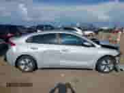 2017 Hyundai Ioniq Blue z VIN KMHC65LC9HU025297, wystawiony jako IAAI lot #42784474 z przebiegiem 122 440 mil mil oraz . Historia ofert i sprzedaży dostępna na DreamBid. Obrazek 14.