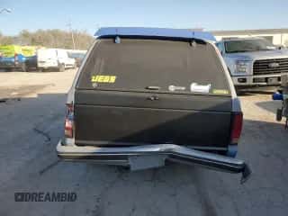 1989 Chevrolet Blazer с VIN 1GNCS18Z9K8255600, выставлен на аукционе Copart как лот 76288754 с пробегом 224 837 миль миль и На запчасти • Non repairable. История ставок и продаж доступна на DreamBid. Изображение 6.