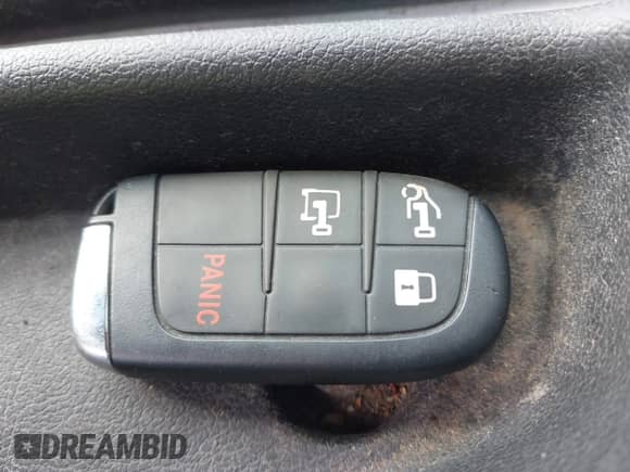 2025 Ram ProMaster Cargo Tradesman с VIN 3C6MRVJG6SE517708, выставлен на аукционе IAAI как лот 42544417 с пробегом 13 289 миль миль и . История ставок и продаж доступна на DreamBid. Изображение 11.