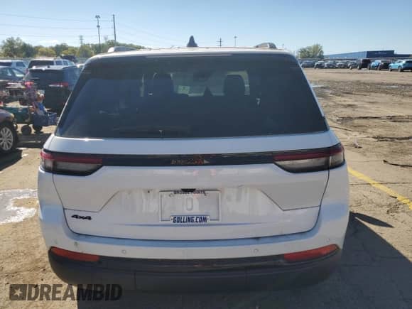 2024 Jeep Grand Cherokee Altitude с VIN 1C4RJHAG8RC215474, выставлен на аукционе Copart как лот 80548945 с пробегом 1 935 миль миль и Списание • Salvage title. История ставок и продаж доступна на DreamBid. Изображение 6.